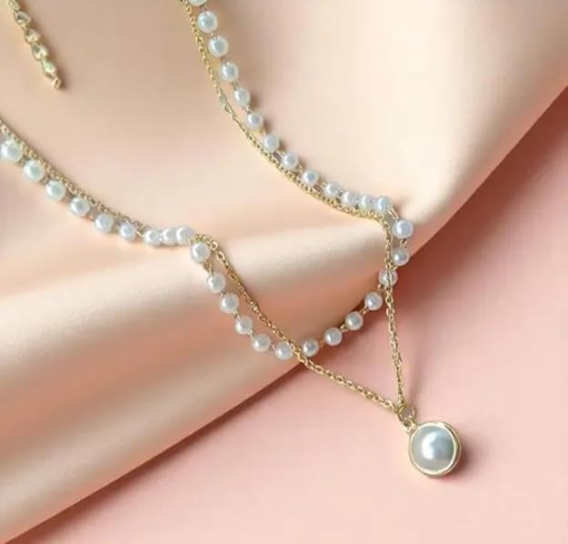 Stylish Dual Chain Pendant With Pearl Necklace
